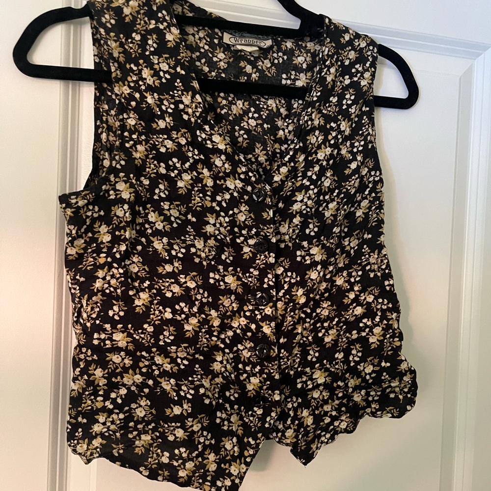 Wrapper Black and Cream Floral Blouse